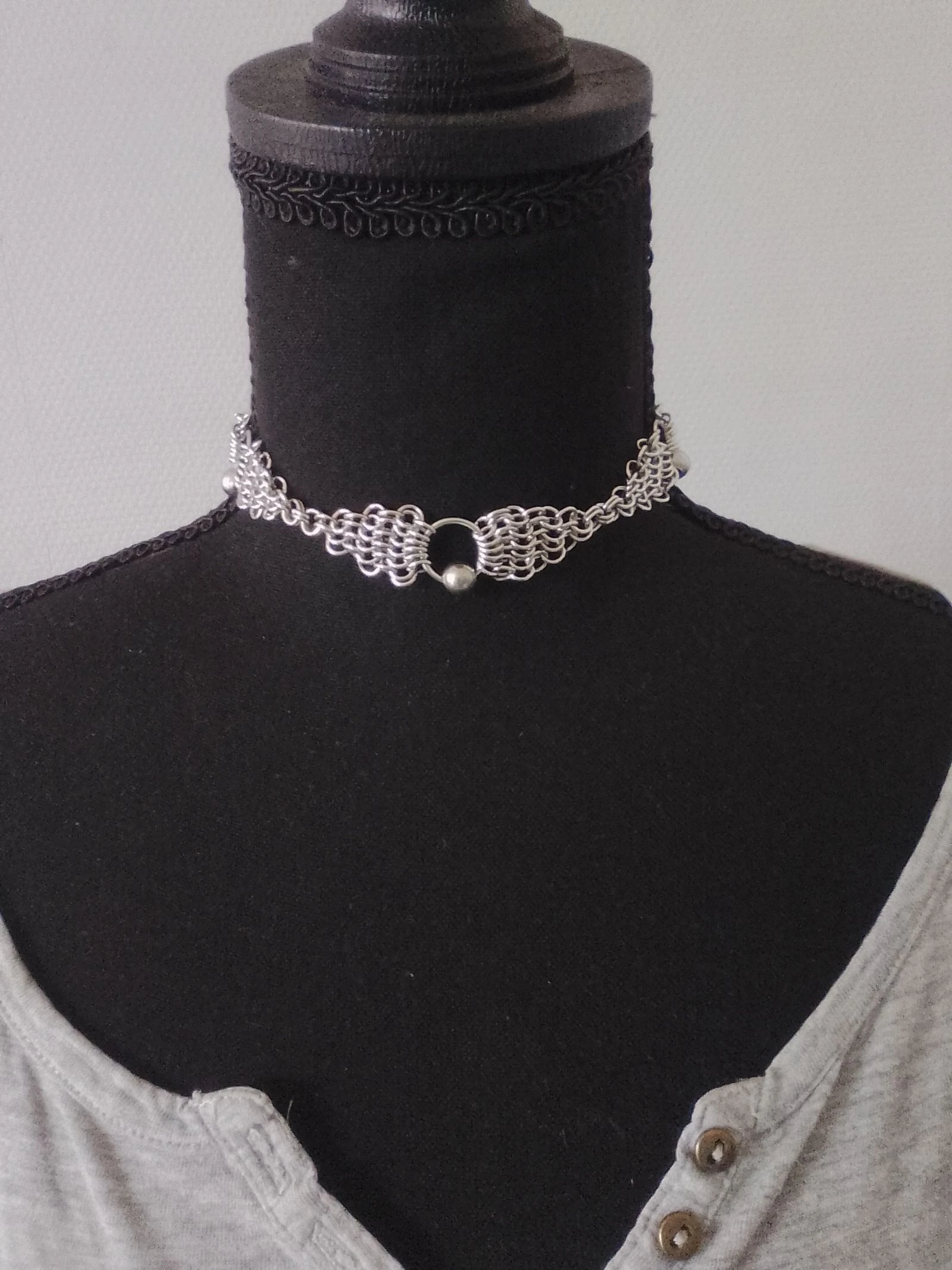 Collier choker unisexe chainmail européen 
